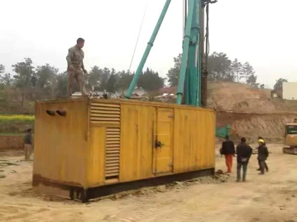 昭苏如何判断水冷式机油散热器密封件是否需要更换?